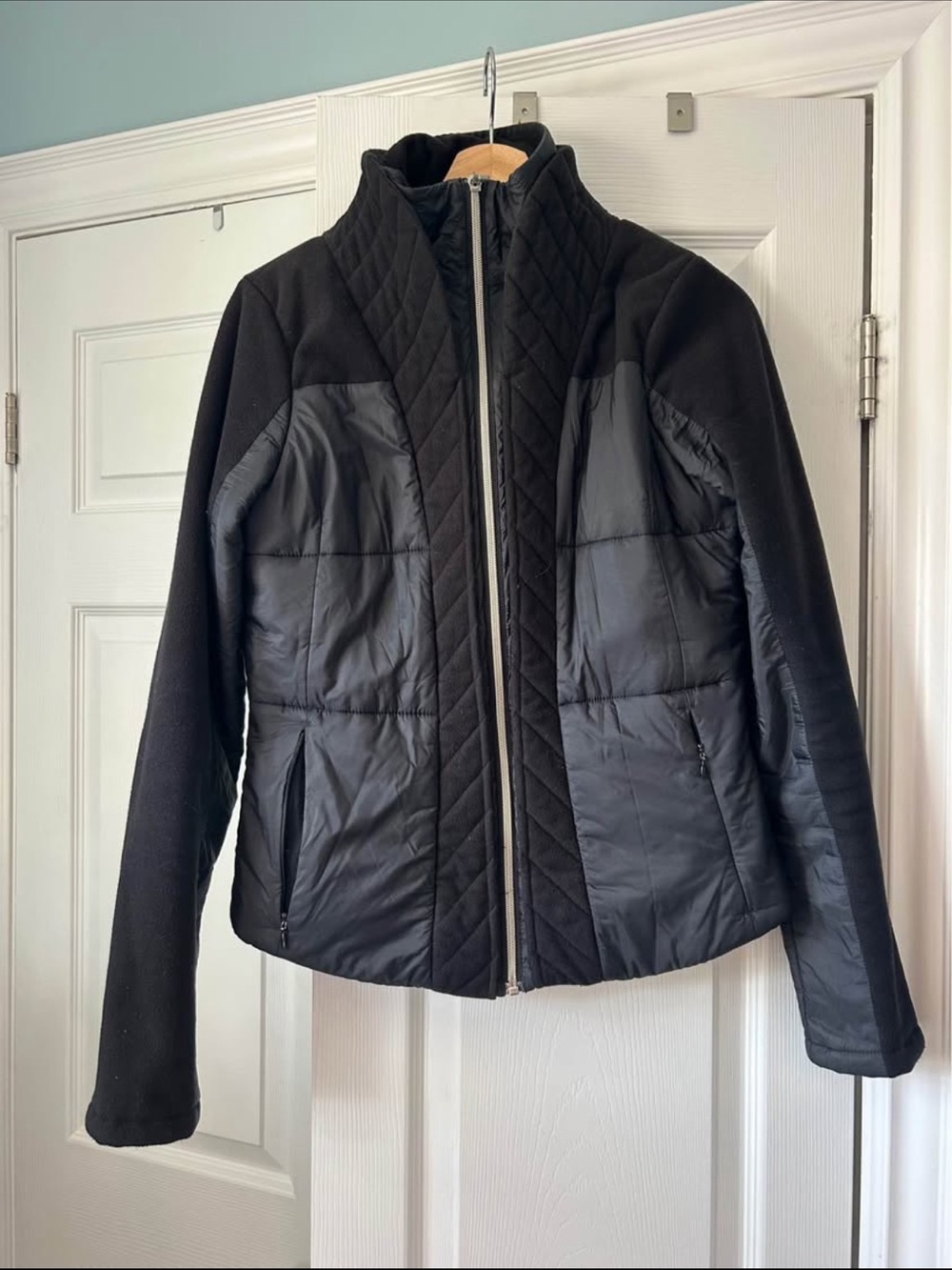 lululemon athletica Black Quilted Hybrid Puffer Jacket
